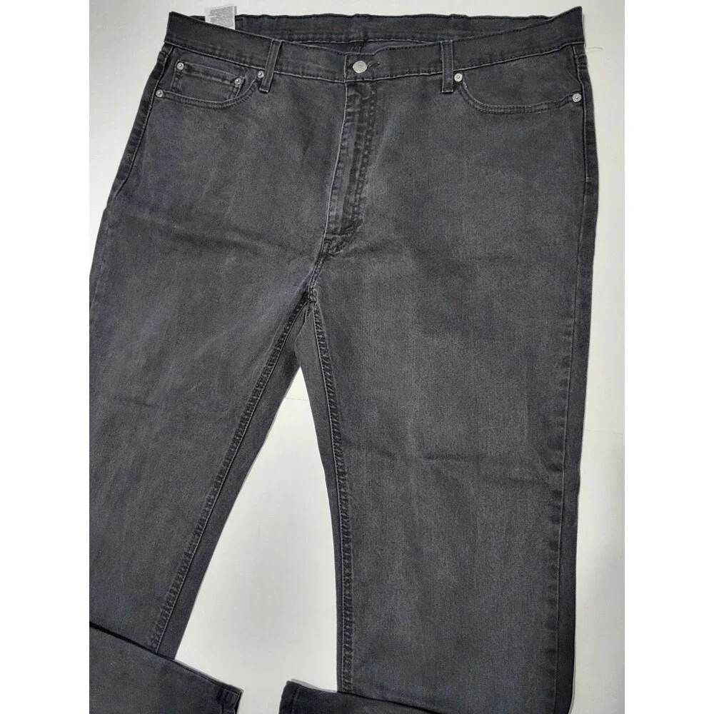 Levi's 541  Men's Size 42x32  Straight Regular Black Water   Less
